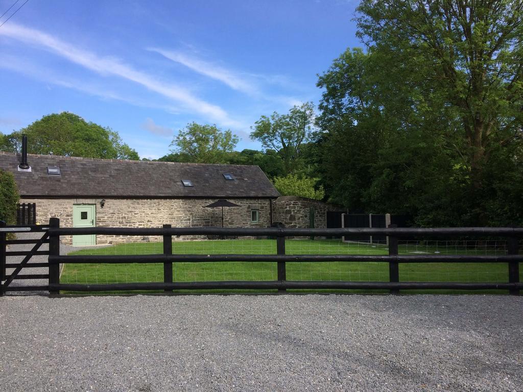 The Bakery Villa Llanddeiniol Exteriör bild